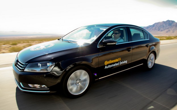 Volkswagen-Passat-Continental-automated-driving-car-in-motion-623x389